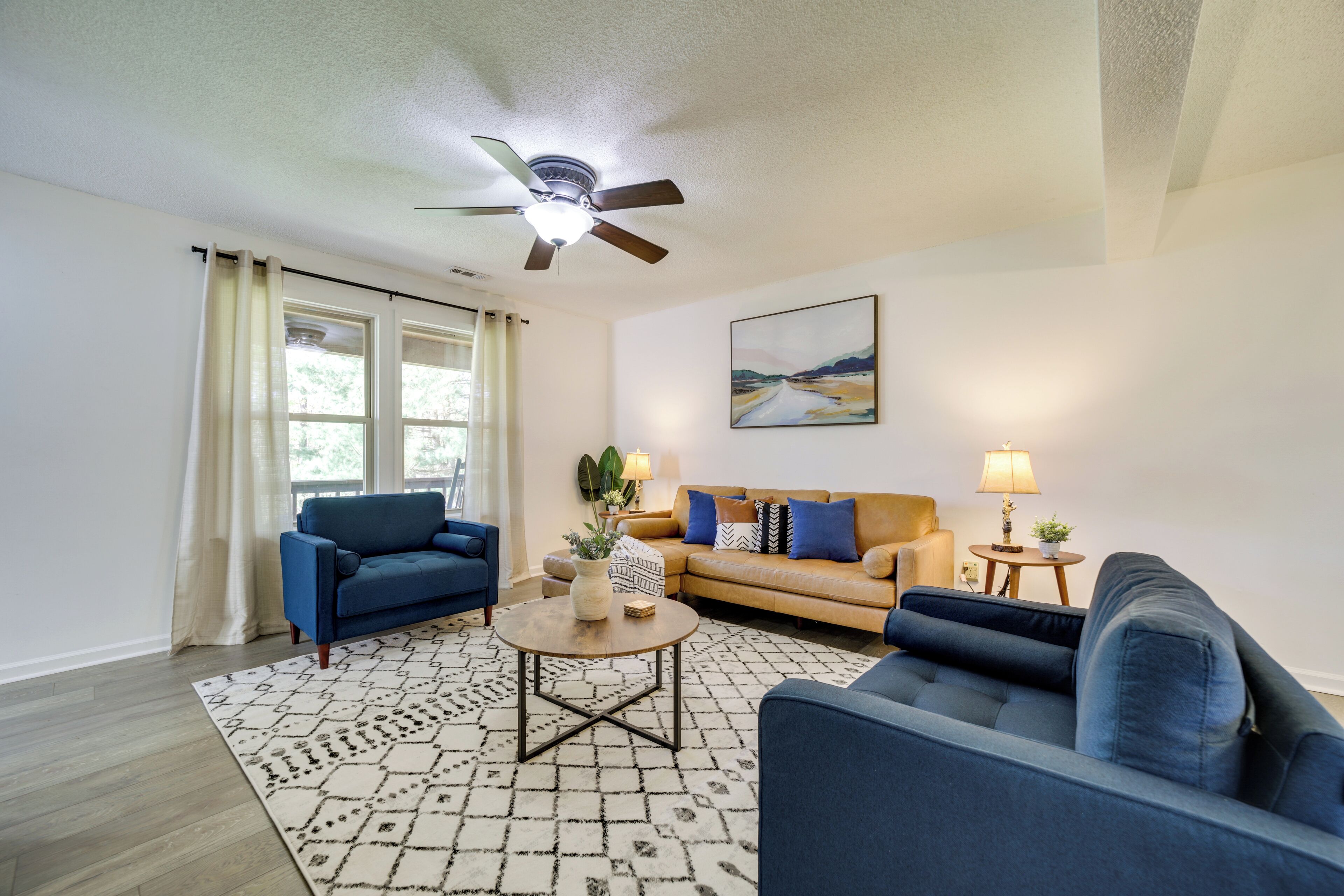 House (3 Bedrooms) | Interior