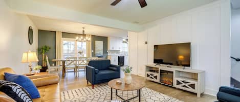 House (3 Bedrooms) | Interior