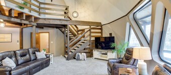 Wisconsin Vacation Rental: 1 Mi to Road America!