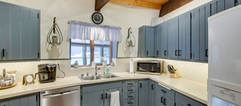 Wisconsin Vacation Rental: 1 Mi to Road America!