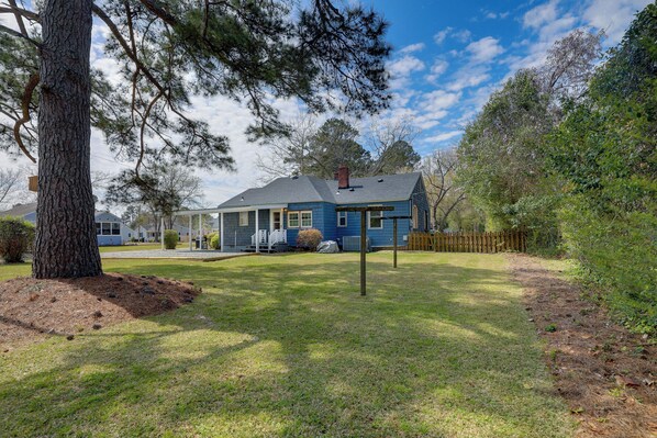 Cottage (3 Bedrooms) | Interior - Charming New Bern Cottage w/ Grill & Fire Pit! (New Bern)