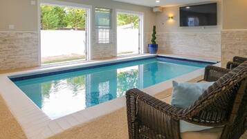 Indoor pool, outdoor pool