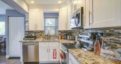 Private Pool & Patio: Fort Lauderdale Home!