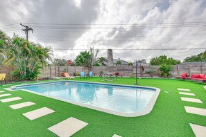 Apartment (2 Bedrooms) | Interior - Private Pool & Patio: Fort Lauderdale Home! (Fort Lauderdale)