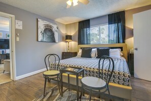 Apartment (2 Bedrooms) | Interior - Private Pool & Patio: Fort Lauderdale Home! (Fort Lauderdale)