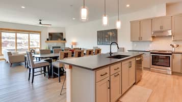 Apartment (4 Bedrooms) | Interior