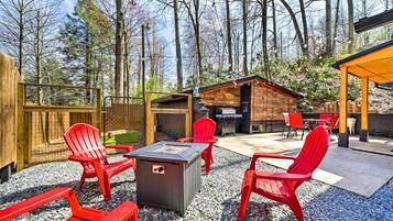 House (4 Bedrooms) | Front of property