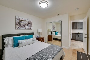 House (4 Bedrooms)