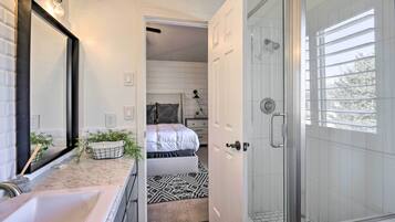 House (5 Bedrooms) | Bahagian dalam