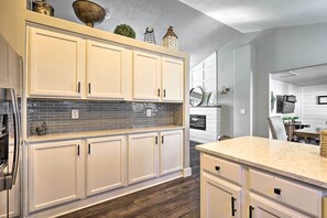Talo (5 Bedrooms) | Sisätilat