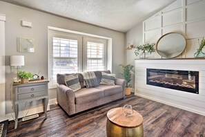 Interior - Woods Cross Vacation Rental w/ Hot Tub! (Woods Cross)