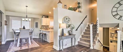 Rumah (5 Bedrooms) | Interior