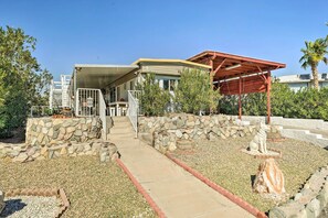 Interior - < 1 Mi to Lake Havasu: Pet-friendly Home (Lake Havasu City)