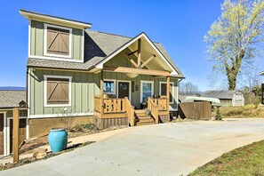 Exterior detail - New! Chattanooga Vacation Rental With Pool! (Chattanooga)