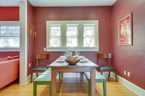Interior - Vintage Home w/ Mtn Views: 12 Mi to Patagonia Lake (Patagonia)