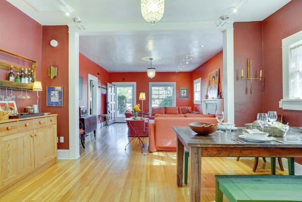 House (2 Bedrooms) | Interior