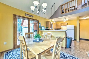 Cottage (2 Bedrooms) | Interior