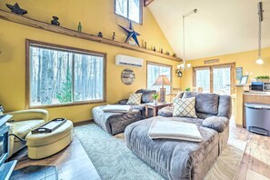Cottage (2 Bedrooms) | Interior