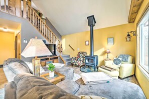 Cottage (2 Bedrooms) | Interior