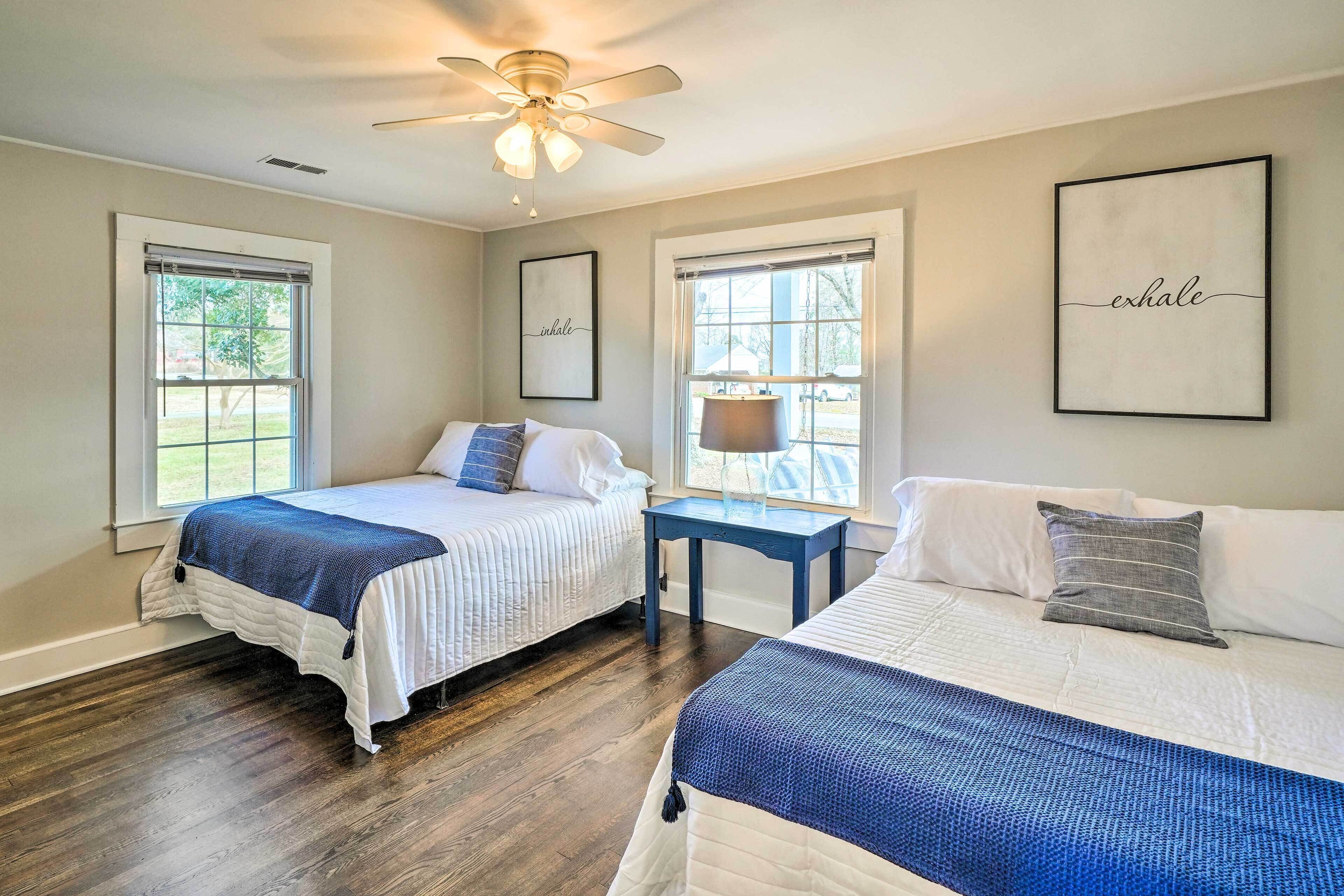 House (2 Bedrooms) | Interior