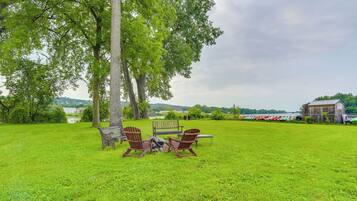 ุงูู
ูุดุฃุฉ ู
ู ุงูุฏุงุฎู