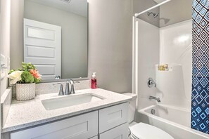 Leilighet (3 Bedrooms) | Bad | Dusj