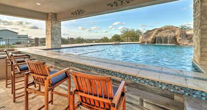 Pool & Spa: Pet-friendly Mansion in Phoenix!
