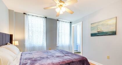 Downtown Hallowell Retreat w/ Water Views!