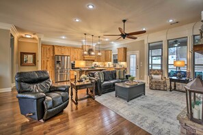 House (3 Bedrooms) | Interior - Spacious Golf Course Getaway in Hot Springs! (Hot Springs Village)