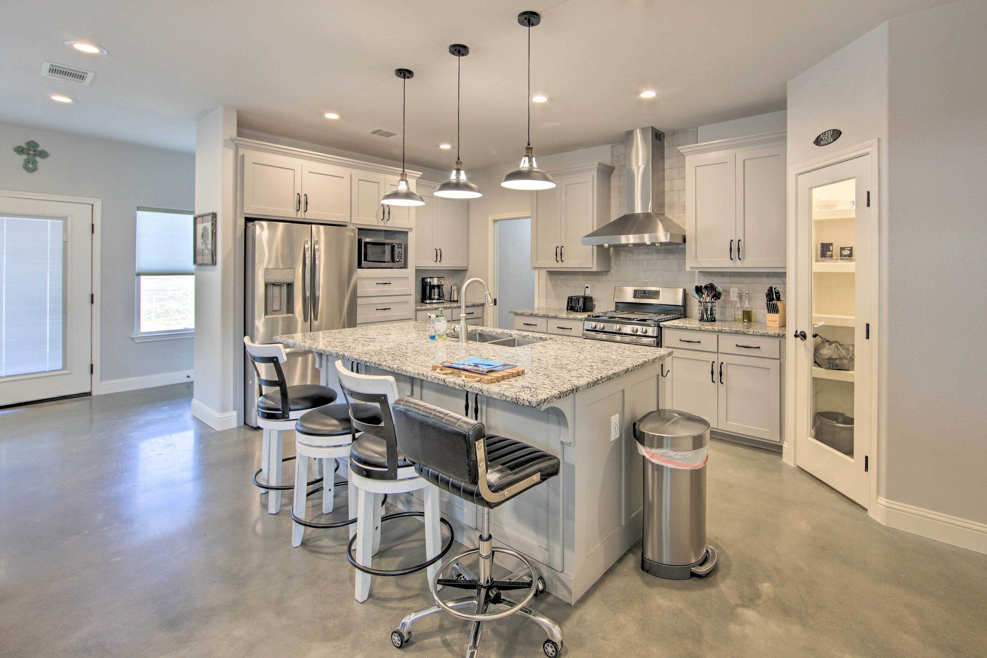 House (2 Bedrooms) | Interior