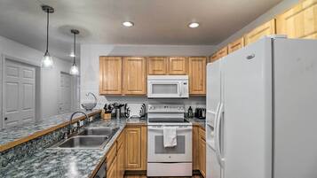 Apartment (3 Bedrooms) | Interior