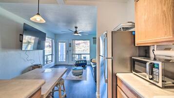 Apartment (0 Bedroom) | Interior