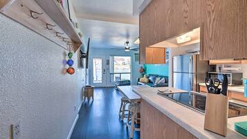 Apartment (0 Bedroom) | Interior