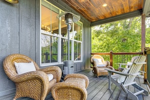 House (3 Bedrooms) | Interior - Waynesville House: Fire Pit + Mountain Views! (Clyde)