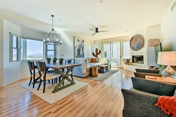 Apartment (2 Bedrooms) | Front of property