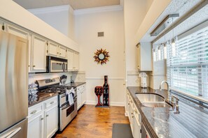 Nhà (4 Bedrooms) | Nội thất