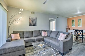 Apartment (2 Bedrooms) | Interior - Waterfront Phoenix Condo w/ Lake & Mtn Views (Phoenix)