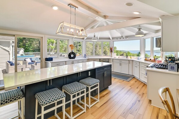 Casa (Multiple Bedrooms) | Interni