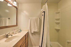House (Multiple Bedrooms) | Interior - Finger Lakes Vacation Rental w/ Hot Tub & Pool (Naples)