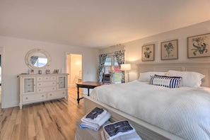 House (Multiple Bedrooms) | Interior - Finger Lakes Vacation Rental w/ Hot Tub & Pool (Naples)