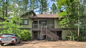 Interior - Cozy Condo Near Golfing & Hiking in Pinetop! (Pinetop)