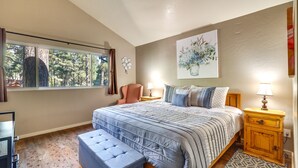 Interior - Cozy Condo Near Golfing & Hiking in Pinetop! (Pinetop)