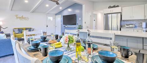 House (2 Bedrooms) | Interior