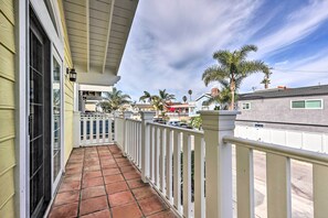 المنشأة من الداخ ل