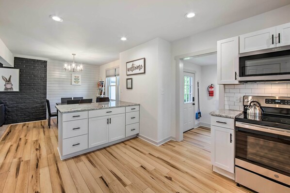 House (3 Bedrooms) | Interior - Updated Ronks Home ~ 8 Mi to Dtwn Lancaster! (Ronks)