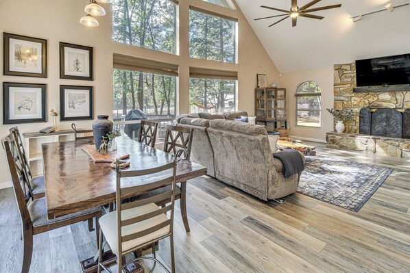 House (3 Bedrooms) | Front of property