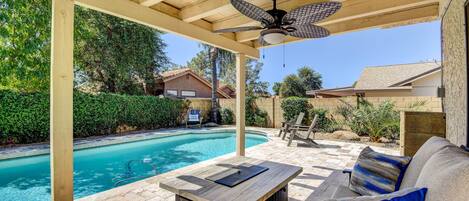 House (4 Bedrooms) | Interior