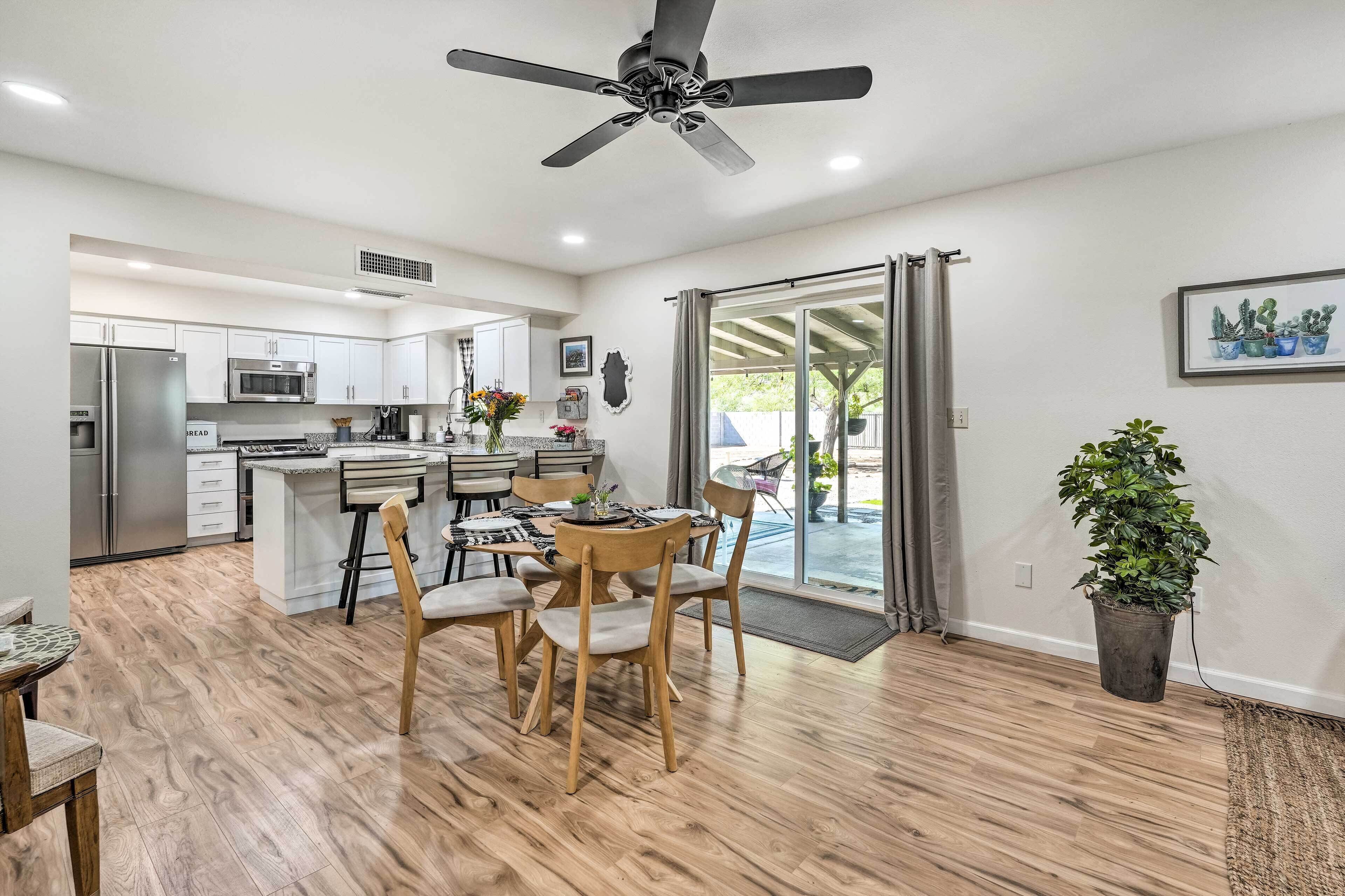 House (3 Bedrooms) | Interior