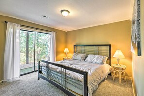 House (3 Bedrooms) | 3 bedrooms, bed sheets - Family-friendly Hot Springs Hideaway w/ Yard! (Hot Springs)