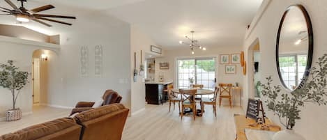 บ้านพัก (4 Bedrooms) | ภายใน